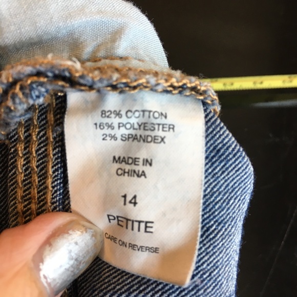 New York & Co 
Curvy Bootcut Jeans 
size 14 petite - Picture 5 of 9